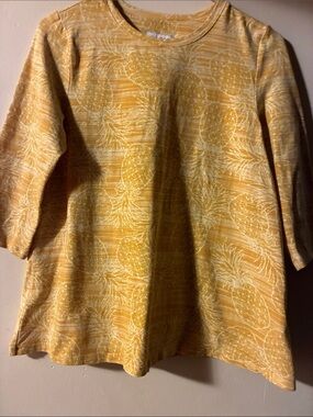 Denim&Co Yellow Pineapple-Print Long Sleeve Tee